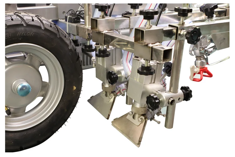 Hydraulic Airless Line Striper With Reflective Bead Dispensing System Road Line Making Machine