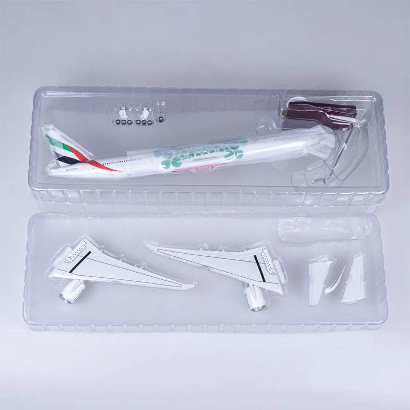 1/157 Scale 47CM Emirates Expo 2020 Boeing 777 Aircraft Model Civil Aviation Passenger Aircraft Simulation Gift