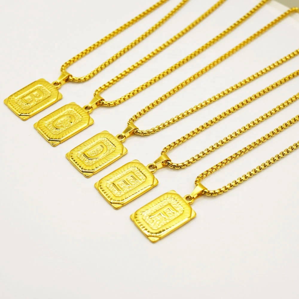 Модные женские мужские из переработанной нержавеющей стали 18k позолоченные Многослойные квадратные гравированные буквы от A до Z начальное ювелирное ожерелье
