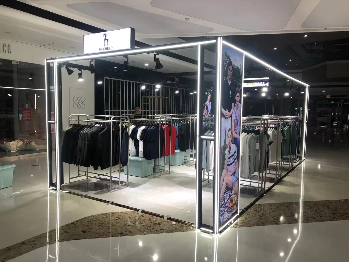 led profile pop up  custom extruded black industrial aluminum profiles Indoor Mall Kiosk