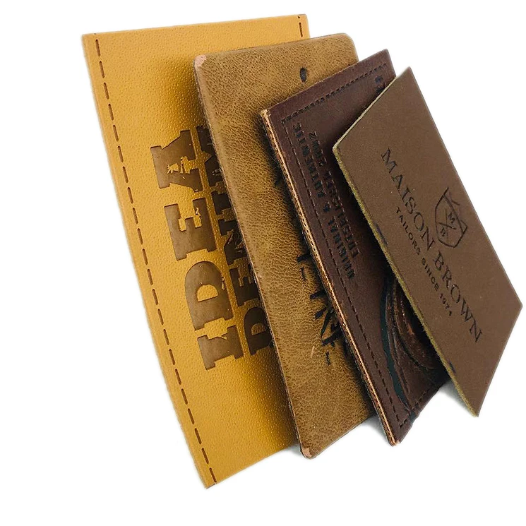 Нашивка из искусственной кожи