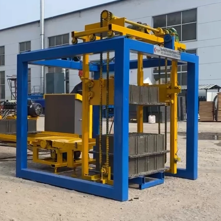 QT4-40 Экологически чистая выгодная машина для производства полых блоков из цементного сырья