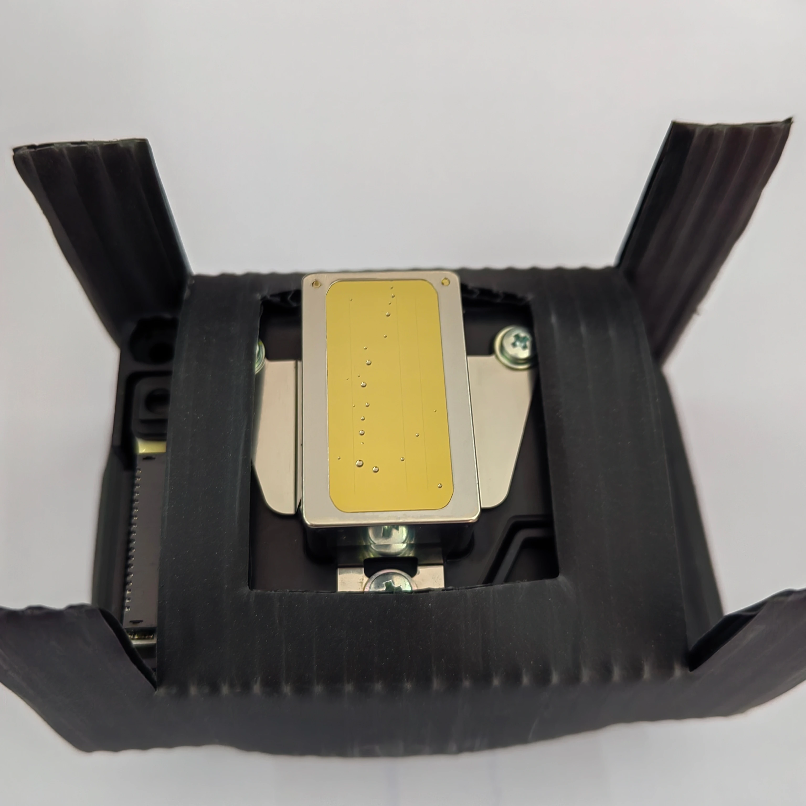 Новая оригинальная печатающая головка L1300 F185000 для Epson T30 T33 T1110 T1100 B1100 ME1100 ME70 ME650 TX510 Запчасти принтера