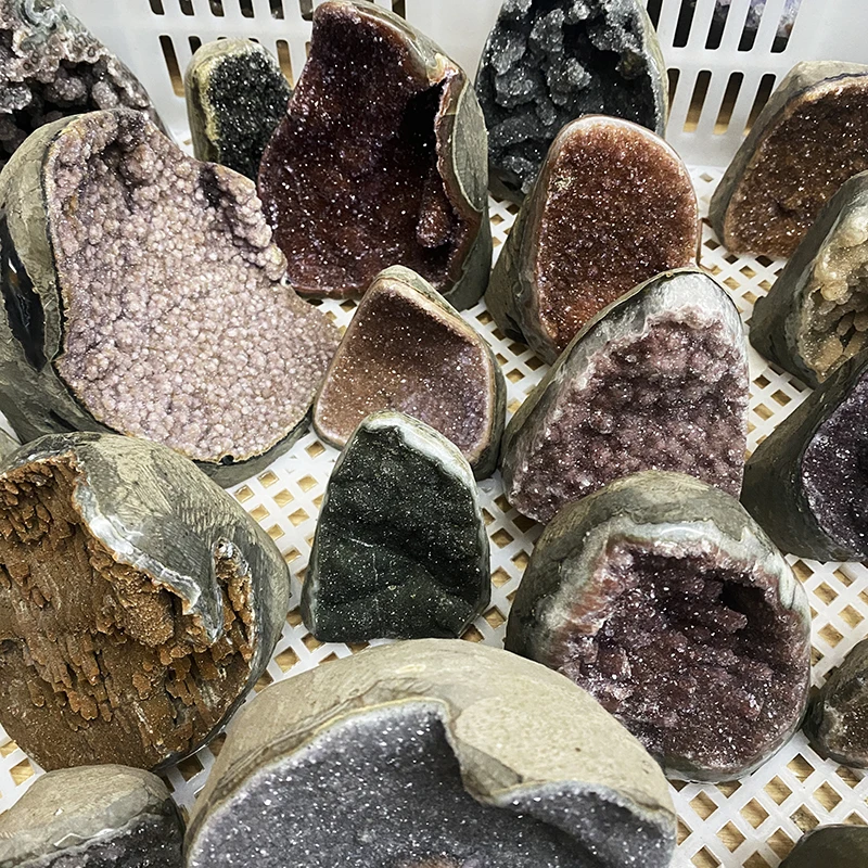 Hot Selling high quality Healing Minerals Natural Quartz crystal Cluster Ornament For Home Spiritual Decor