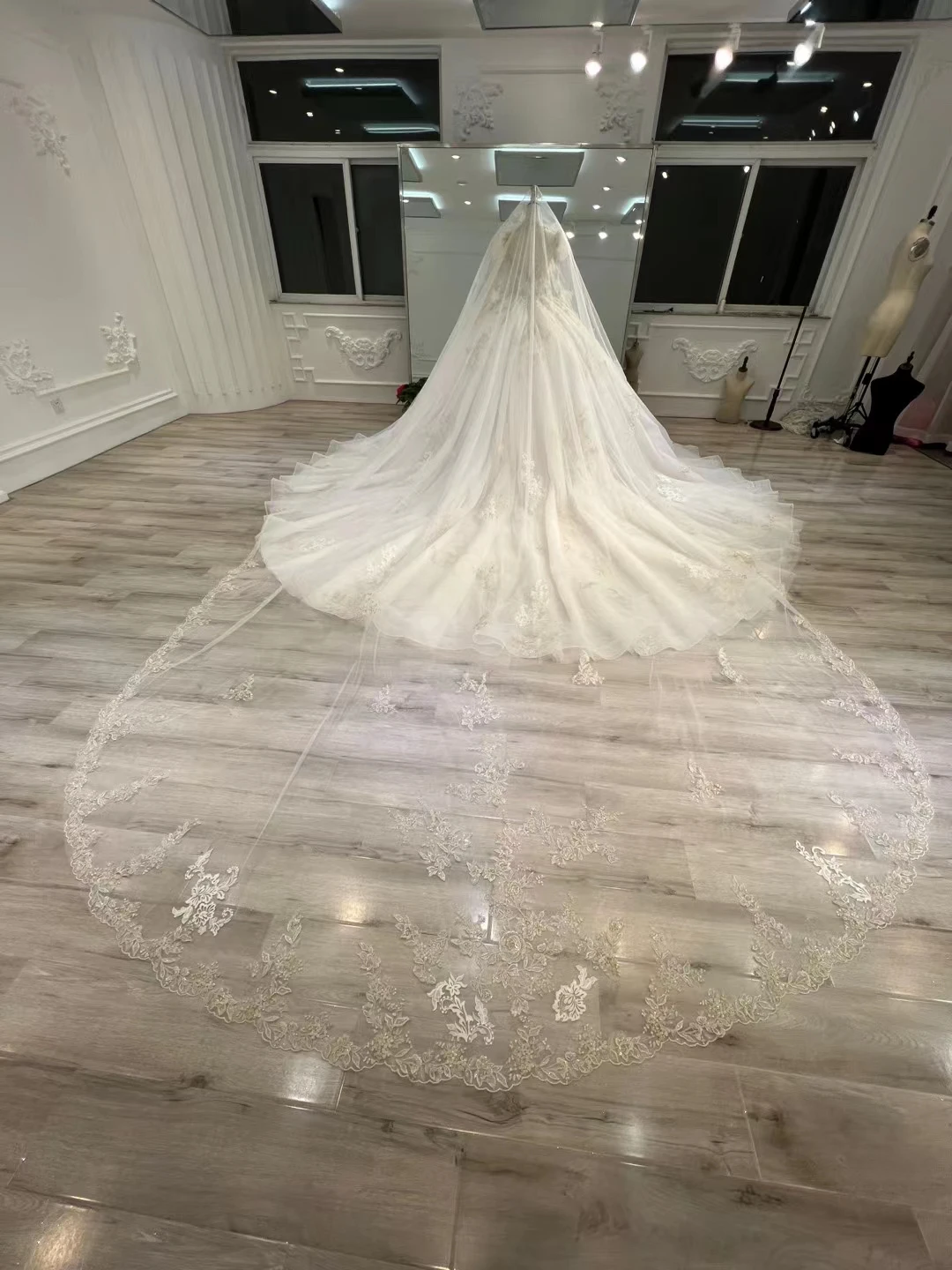 White Bridal Dresses 2022 Lace Wedding Dresses Women Bridal Classic Wedding Dresses