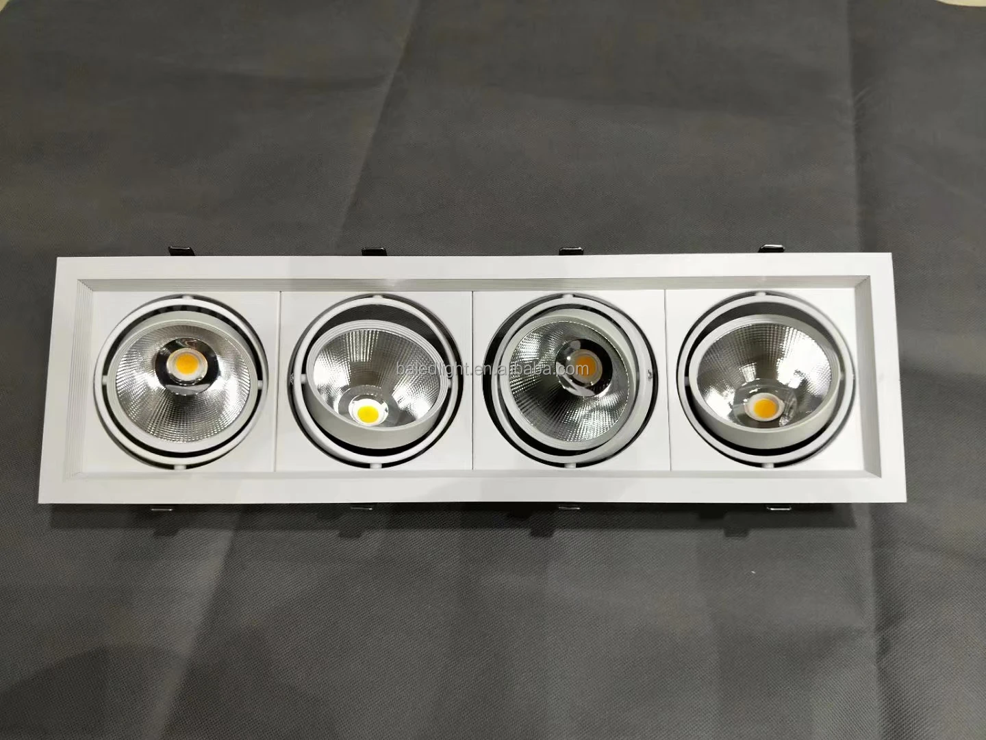 square downlight (10).jpg