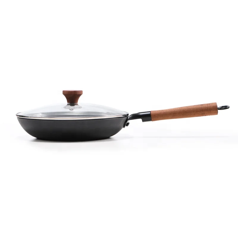 Iron Pan with Nitriding  Wooden Handle Cookware