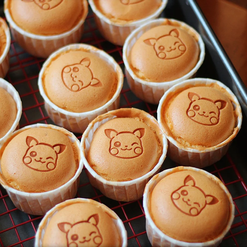 Brass Baking Cake Branding Metal Logo Stamp Bread Hot Stamping Mold Wood Hamburger Cake Mold Stamp With Customized Logo