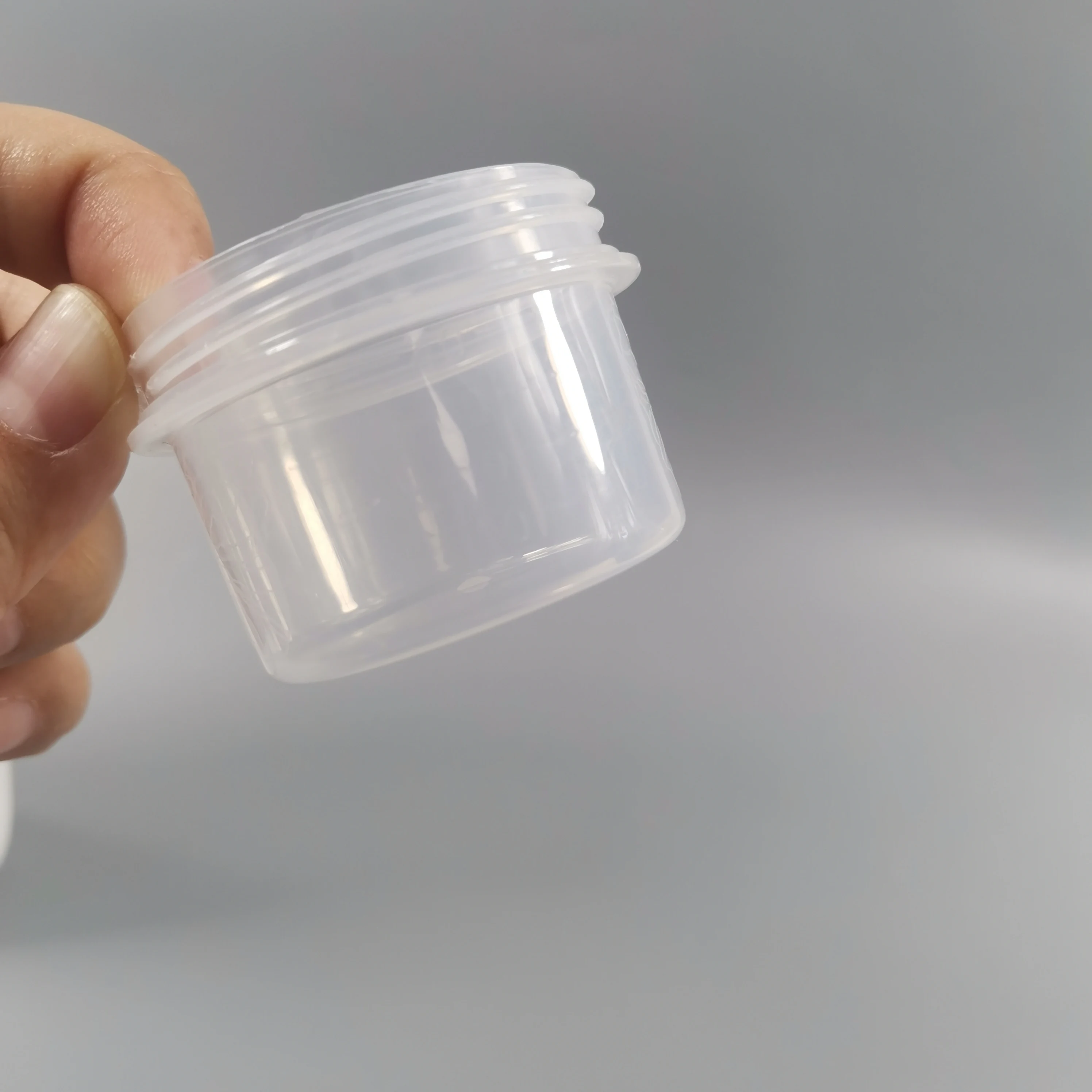 Liquid laundry detergent plastic bottles 2 litre wholesale from manufacturer PE bottles sold