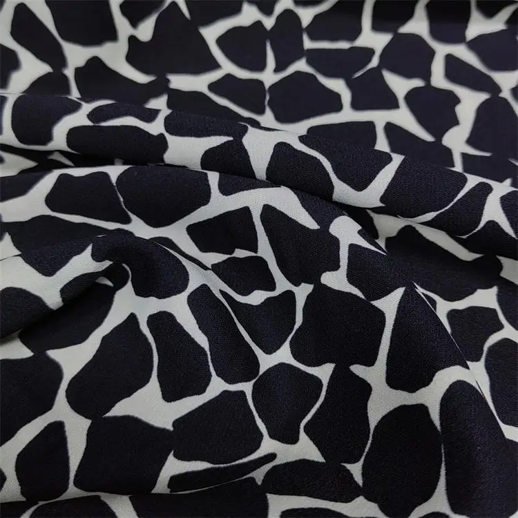 Factory wholesale 80gsm 150cm woven fabric polyester crepe print chiffon abaya nida fabric high quality