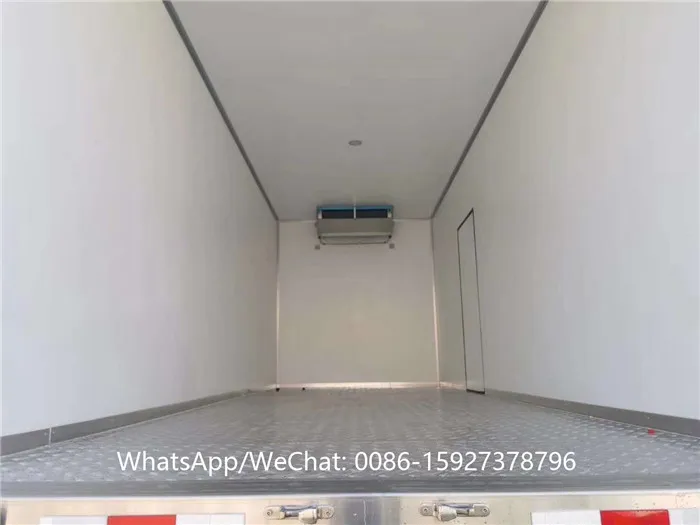 FTR refrigerated van thermo king refrigerator truck to transport freezer food