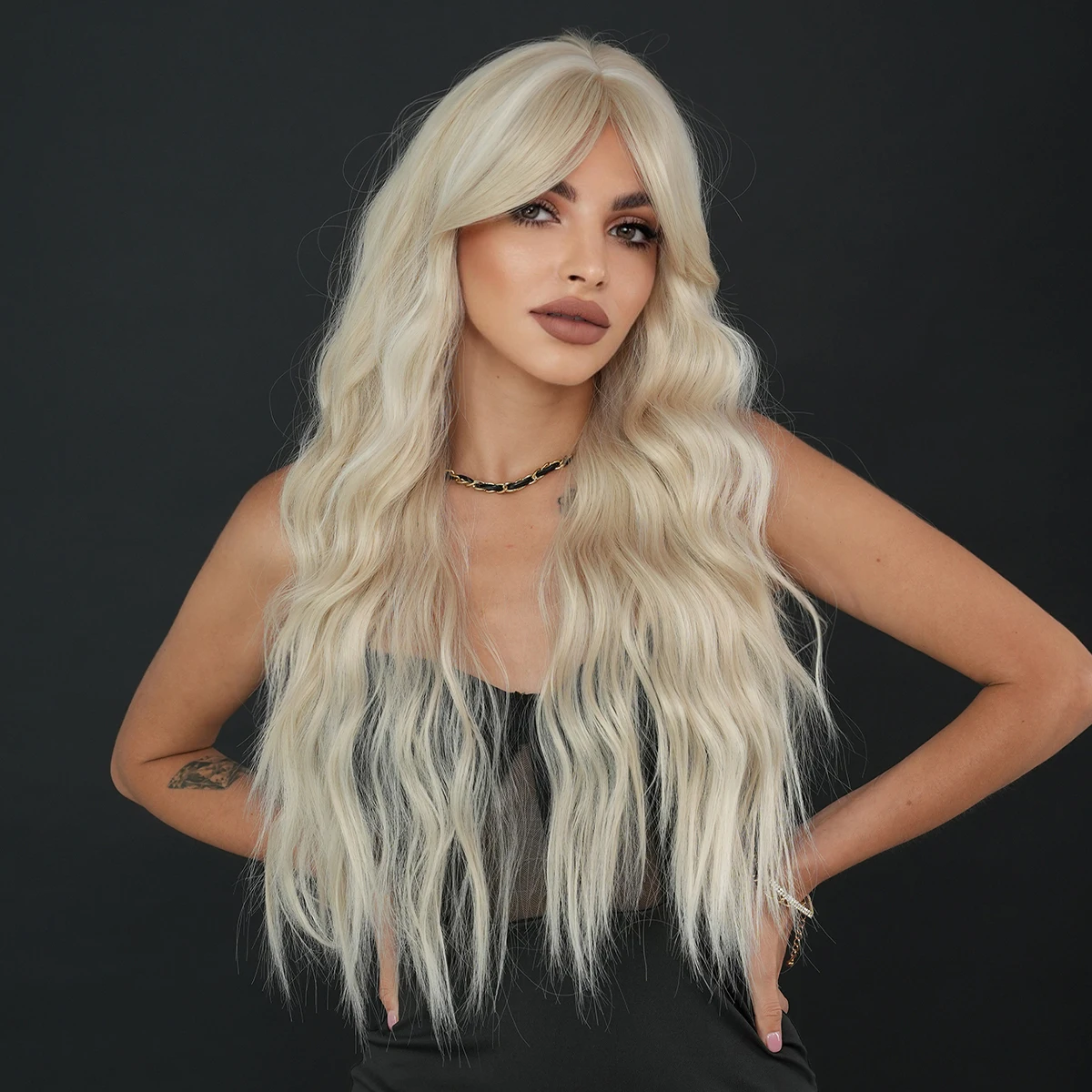 613 Light Blonde Extra Long Curly Wig Middle Part Super Long Body Wave Wig Synthetic Fibre Hair Wig for Daily Cosplay 30 Inch