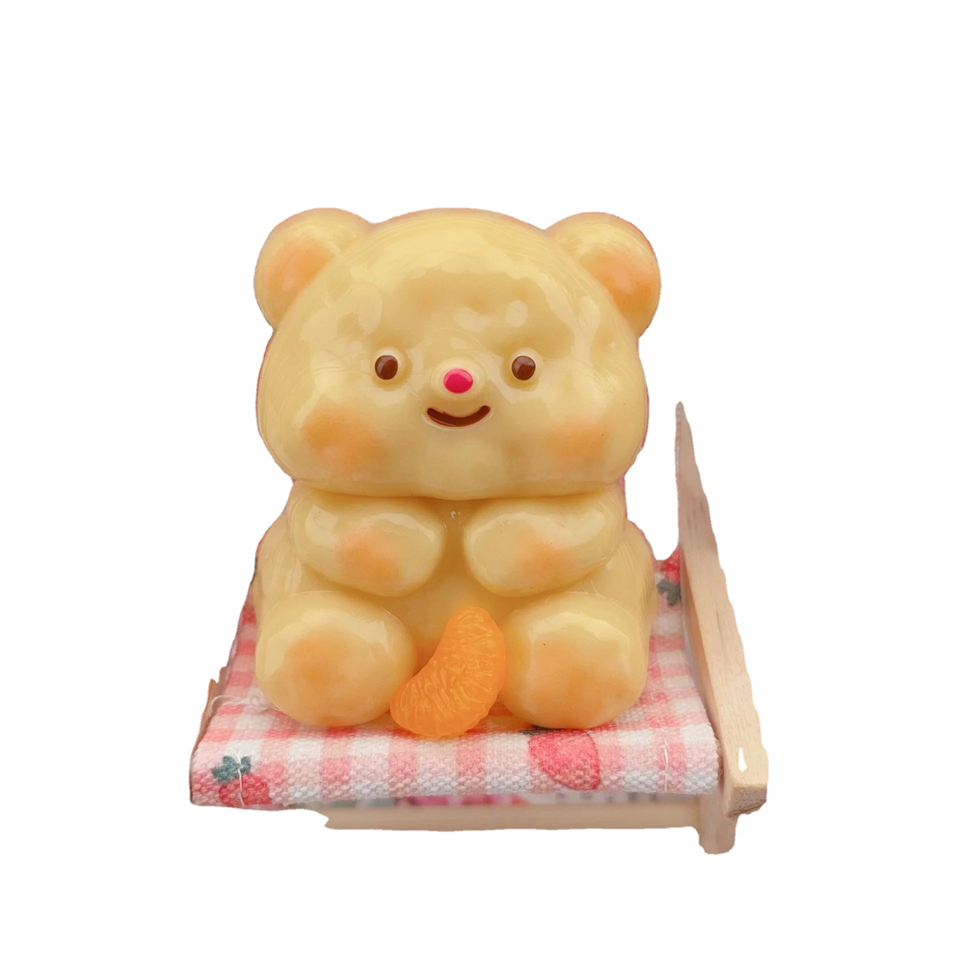 Сливочная игрушка-мишка