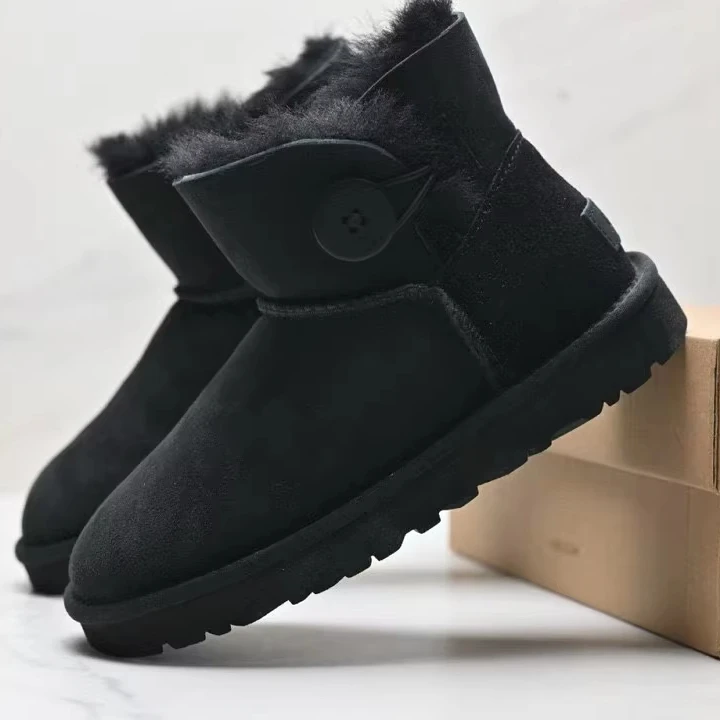 Direct sales of high quality Uggs at the lowest price