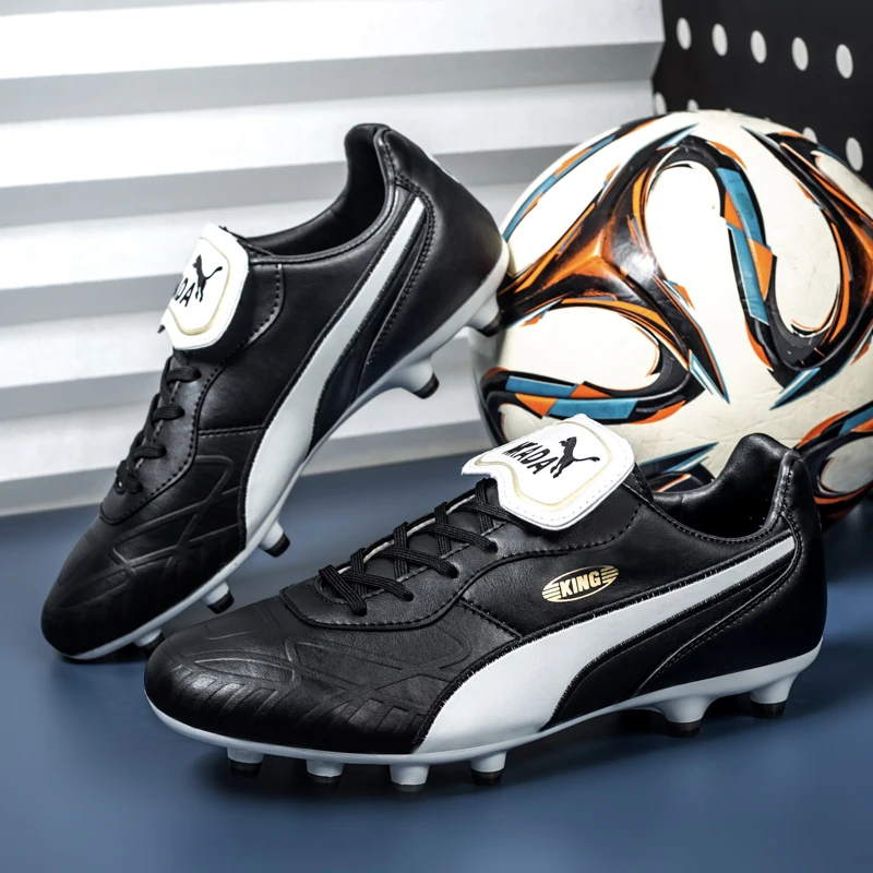 Soccer Shoes Sneakers Spike Original Comfortable Waterproof Boots Football Shoes For Men