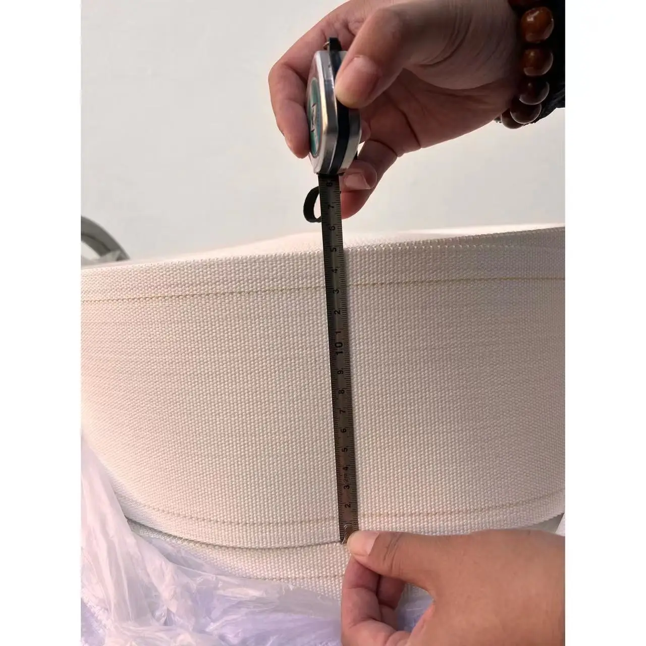 Специальная конвейерная лента для гладильной машины