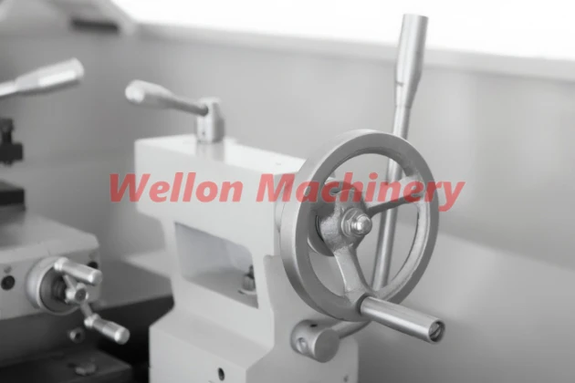 Precision Mini Lathe Machine CQ9332 CQ9332A Small Metal Bench Lathe Horizontal Manual lathes