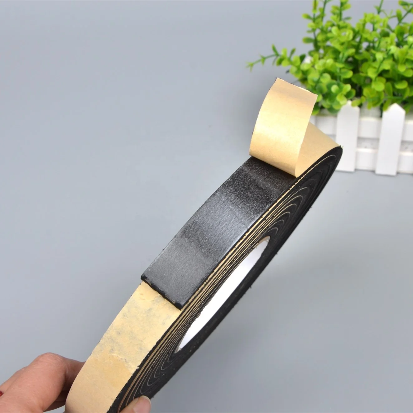 Yellow Brown White Kraft Silicone Release Liner Paper Moisture-Proof with Chemical Pulp Stocklot for Stickers