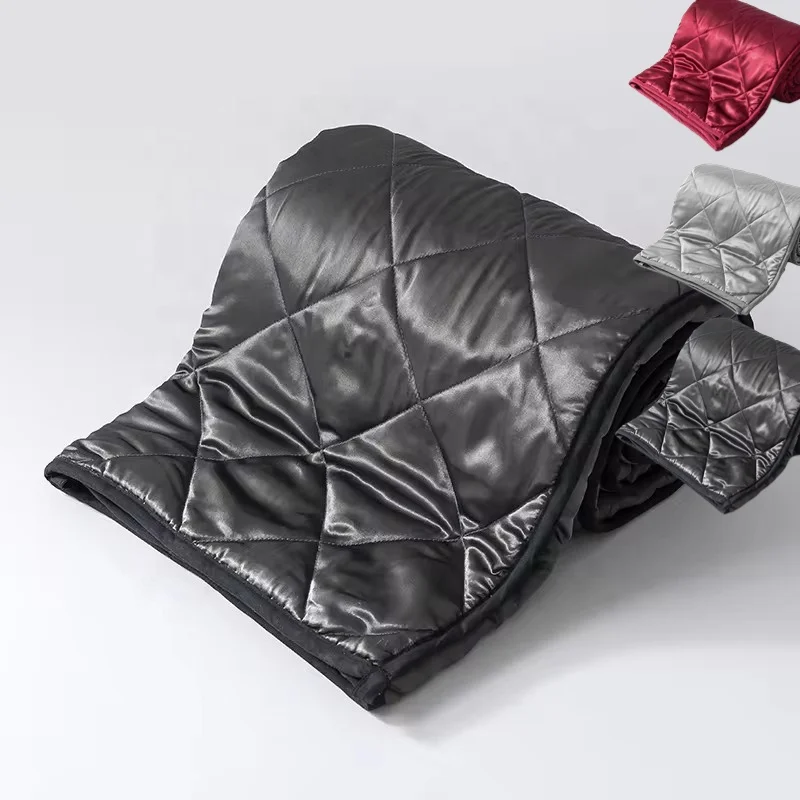 FREE SAMPLE custom cooling summer Wholesale imitated silk satin anxiety relief customized weighted blanket duvet supplier