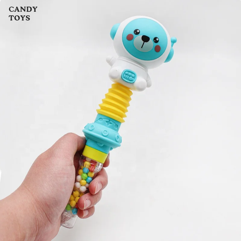 Hot Selling children lovely cartoon shaky  spaceman HALAL FDA candy and toys for boys and girls