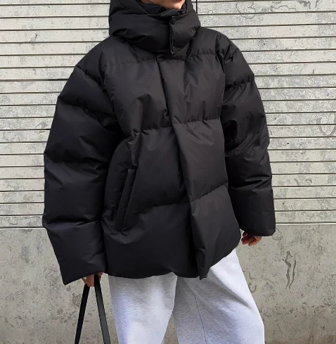 Wholesale Baggy Thickening Warm Puffer Coat Winter Women Down Jackets 2023