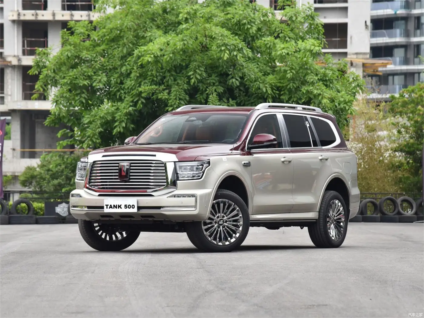 Deposit FAIRLY USED GWM TANK 500 SIGNATURE 3.0P WHITE SUV 2024 Car LHD AVAILABLE for FAST DELIVERY Used Cars