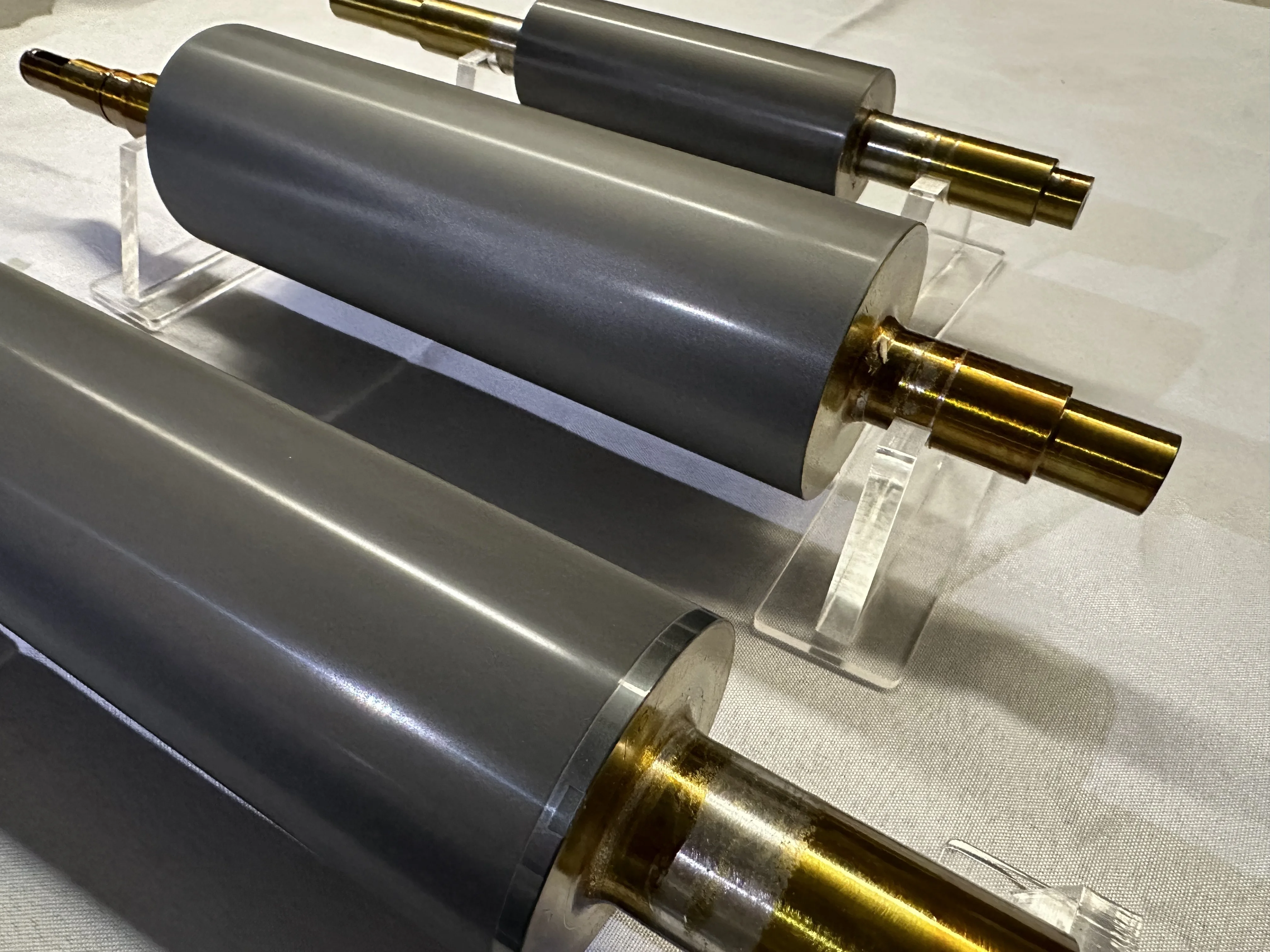 China 2024 High-quality Ceramic anilox rollers for flexographic printing from China ceramic anilox sleeves