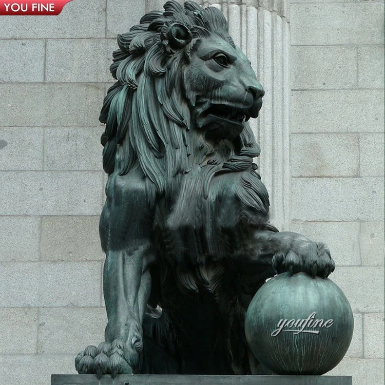 Large Outdoor Garden Antique Animlas Sculpture Bronze Sitting Lion Statue with Ball For Garden