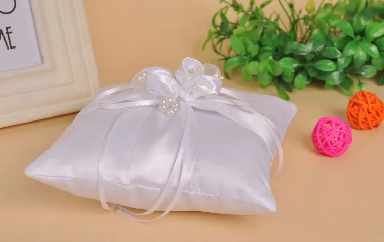 New Arrival White Marriage Ribbon Bow Square Ring Pillow Satin Bridal Ring Cushion For Wedding Party Supplies Anniversary