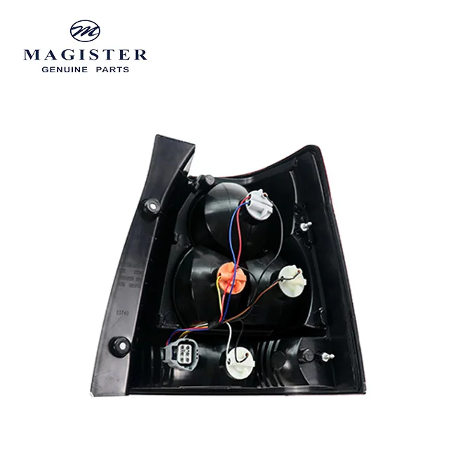 Headlamp Bracket  LR022053 LR022050 Fit  For Land Rover Freelander 2 2006-2012 Brake Lamp Rear Light LED Taillight Tail Light