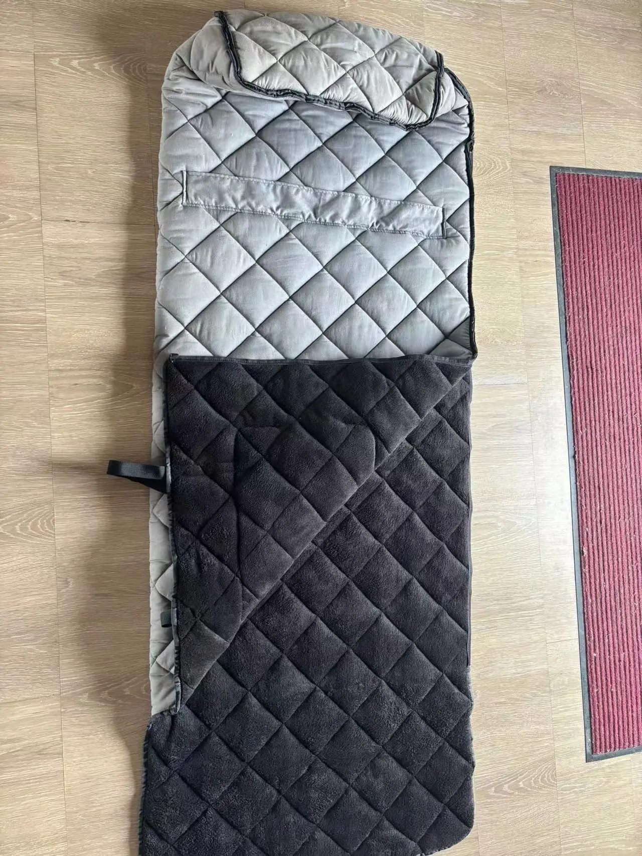 Single Large Canvas Sleeping Bag Child Comfortable Lightweight Envelope Design Cold Weather Camping Travel Duck Polyester