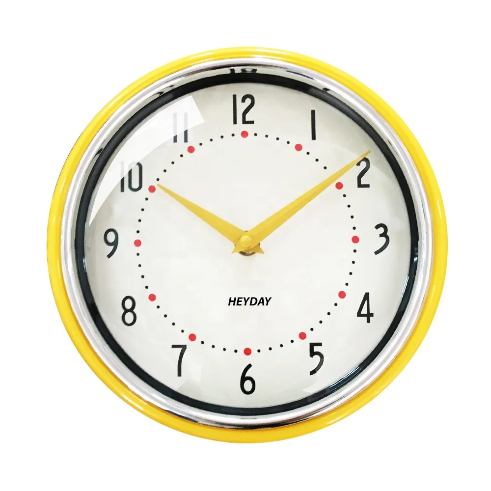 Analog Quartz  Metal Clock Design with Sugar Colors