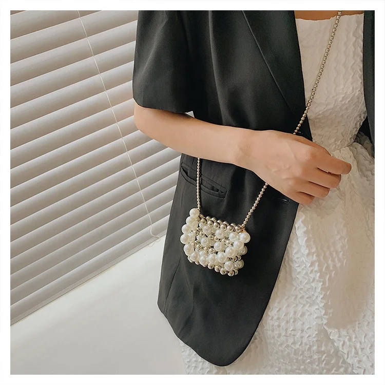 Wholesale New Fashion 2023 Handmade Tiny Tote Bag Mother of Pearl Handbags Small Jelly Ladies Purse Women Pearl Beaded Lady bags