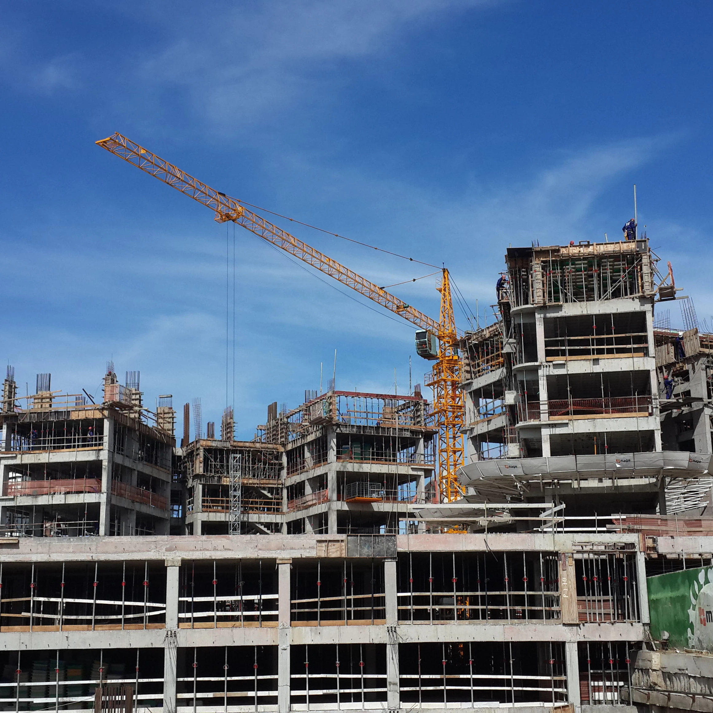 inner climbing crane