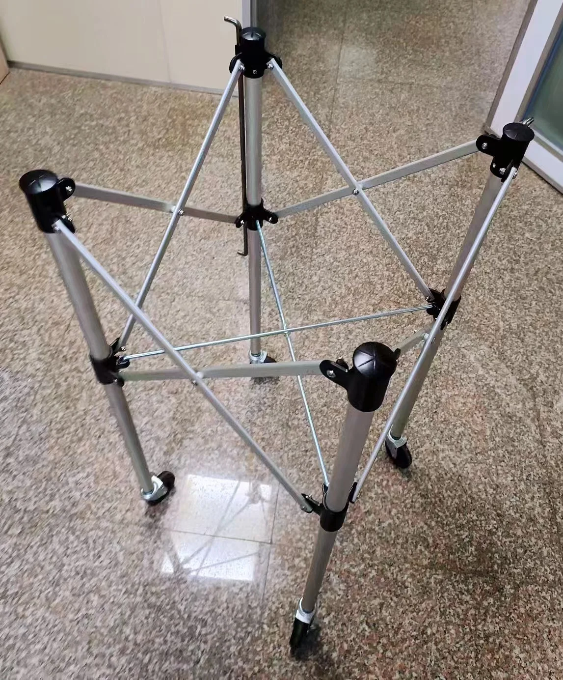 Customized Lightweight Tennis Coaching Cart/Ball Hopper Basket /Portable Tennis  Ball Cart