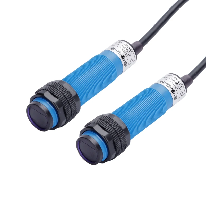 G18 NPN PNP NC-free AC DC four-wire AC DC universal waterproof grade IP67 detection distance 50cm wire length 2m
