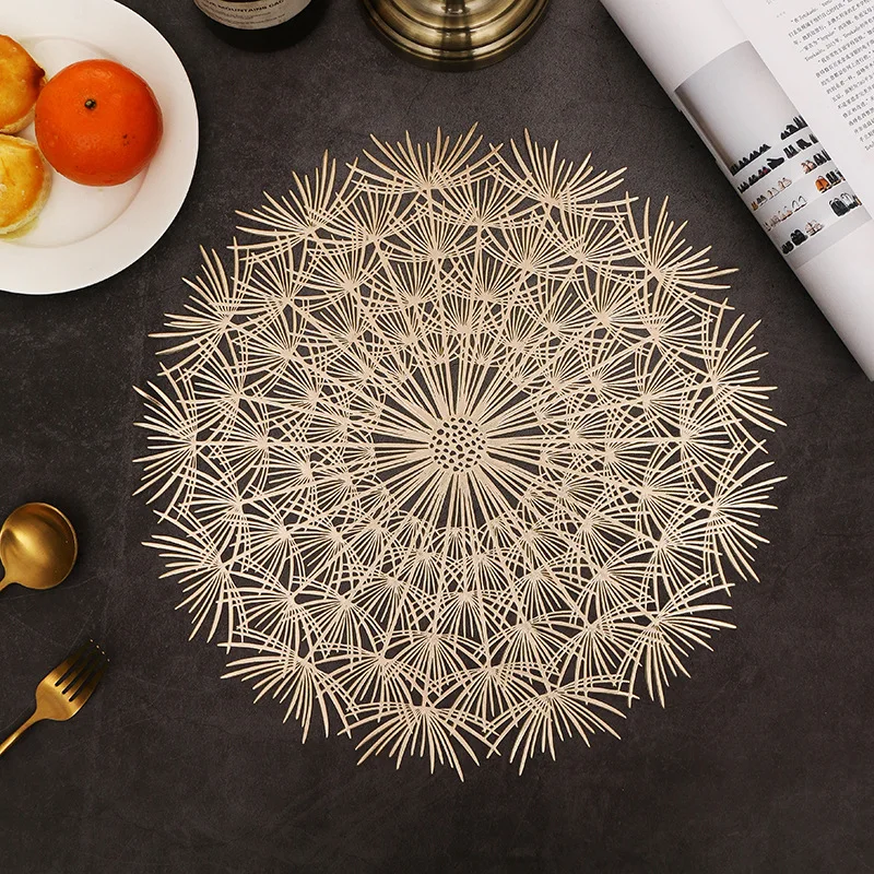 European Style Hollow Out round plate mat Kitchen Placemats Gold silver PVC Dining Table Mats
