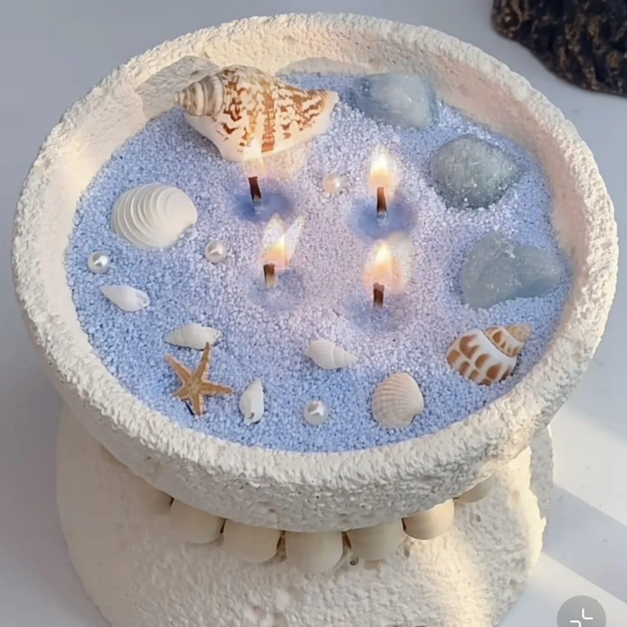 Competitive Prices for  Natural Sand Pearlescent Candles Wax Pearl Powder Bulk Stock for Wedding Christmas Decorations