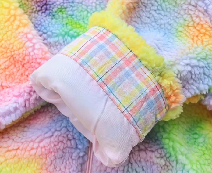 2024 Winter New Design Polar Fleece Rainbow Girls Coats 100% Polyester Turndown Collar Kids Outwears