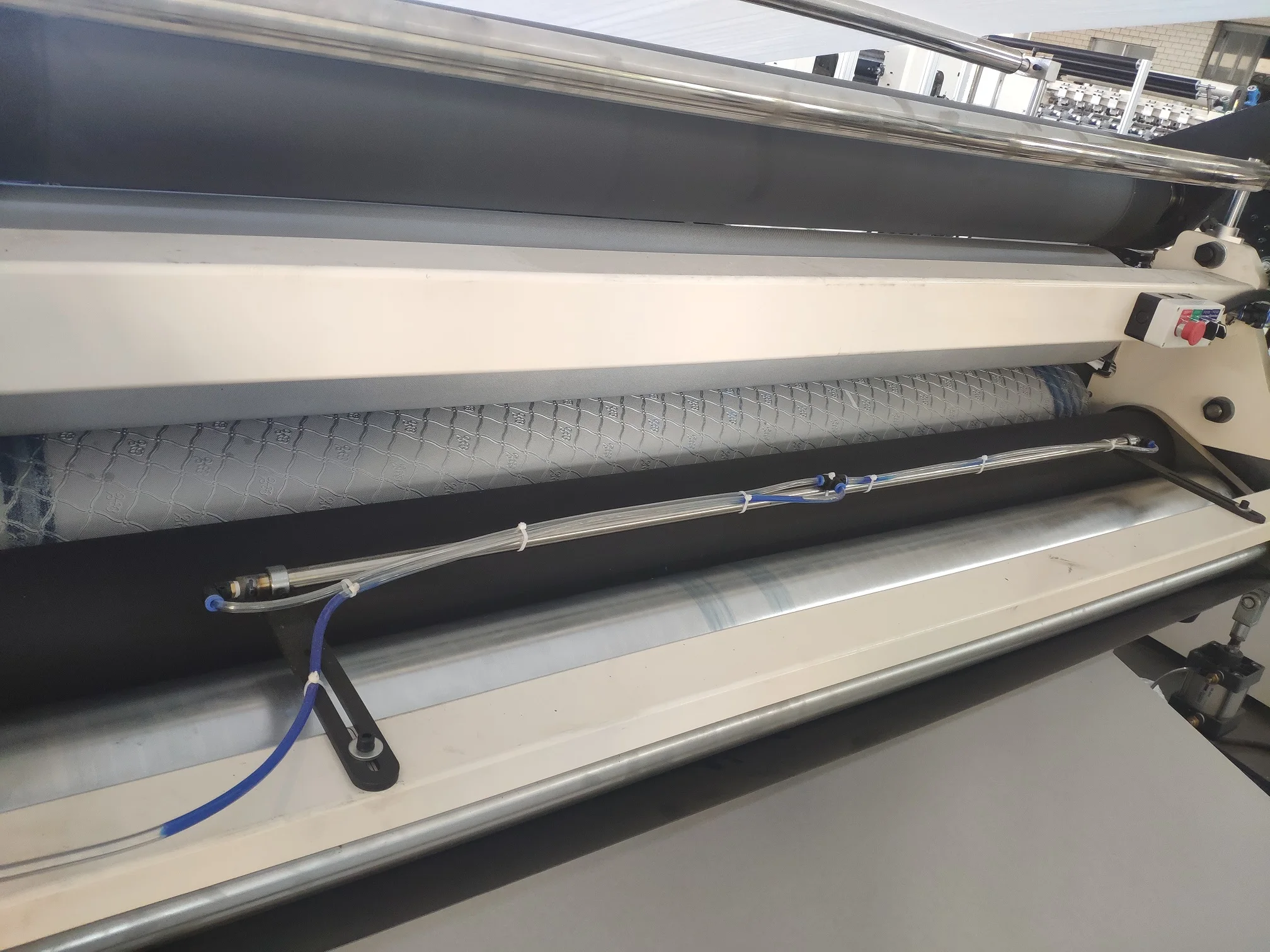 Automatic Color Glue Kitchen Towel Paper Machine Rewinding Toilet Paper Machinery