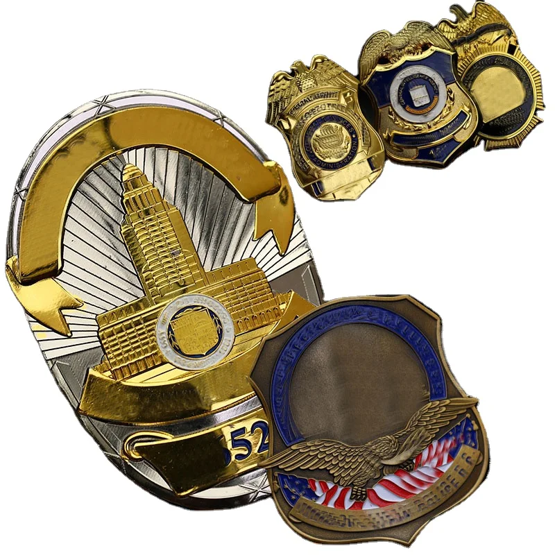 metal police and military badges zinc alloy military  badge on military badge