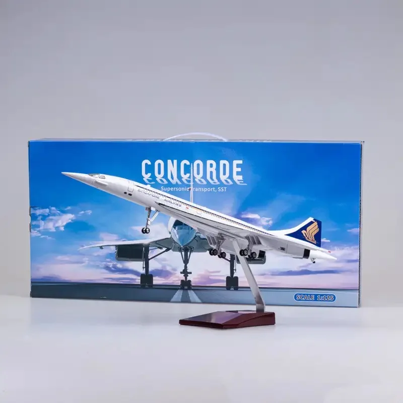 Модель самолета 1/124 масштаба 50 см Singapore Airlines Concorde со светодиодными и посадочными шестеренками