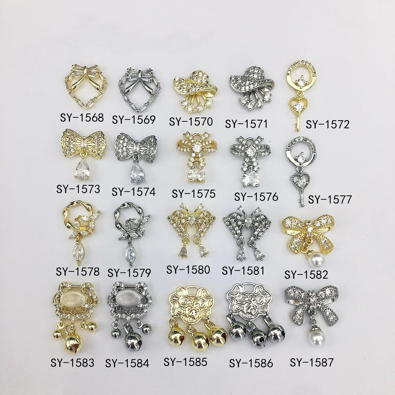 Wholesale Zircon Luxury Super Shiny Bowknot Love Diamond Nail Jewelry Alloy Nail Art Charms
