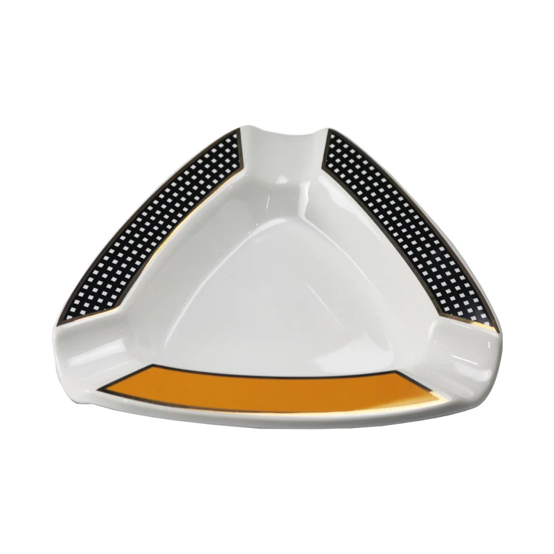Wholesale Handmade Triangle White Cigar Ashtray Custom Logo Porcelain Stoneware Hotel Office Ash Tray  Ceramic Ashtray