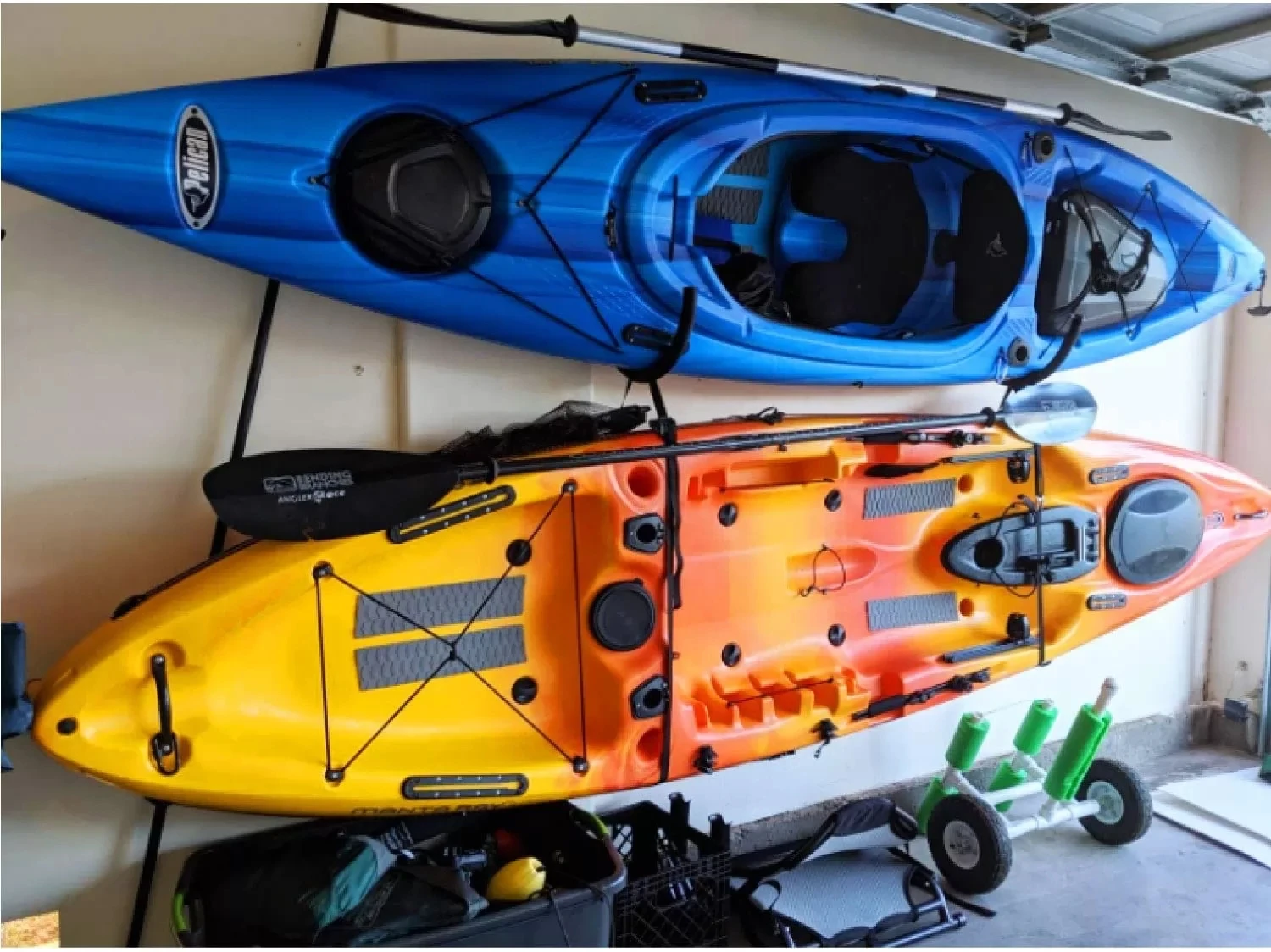 Wall Mounted Type Surfboard/Kayak Wall Storage Racks Holder Kayak Wall Hanger Paddle Board Rack