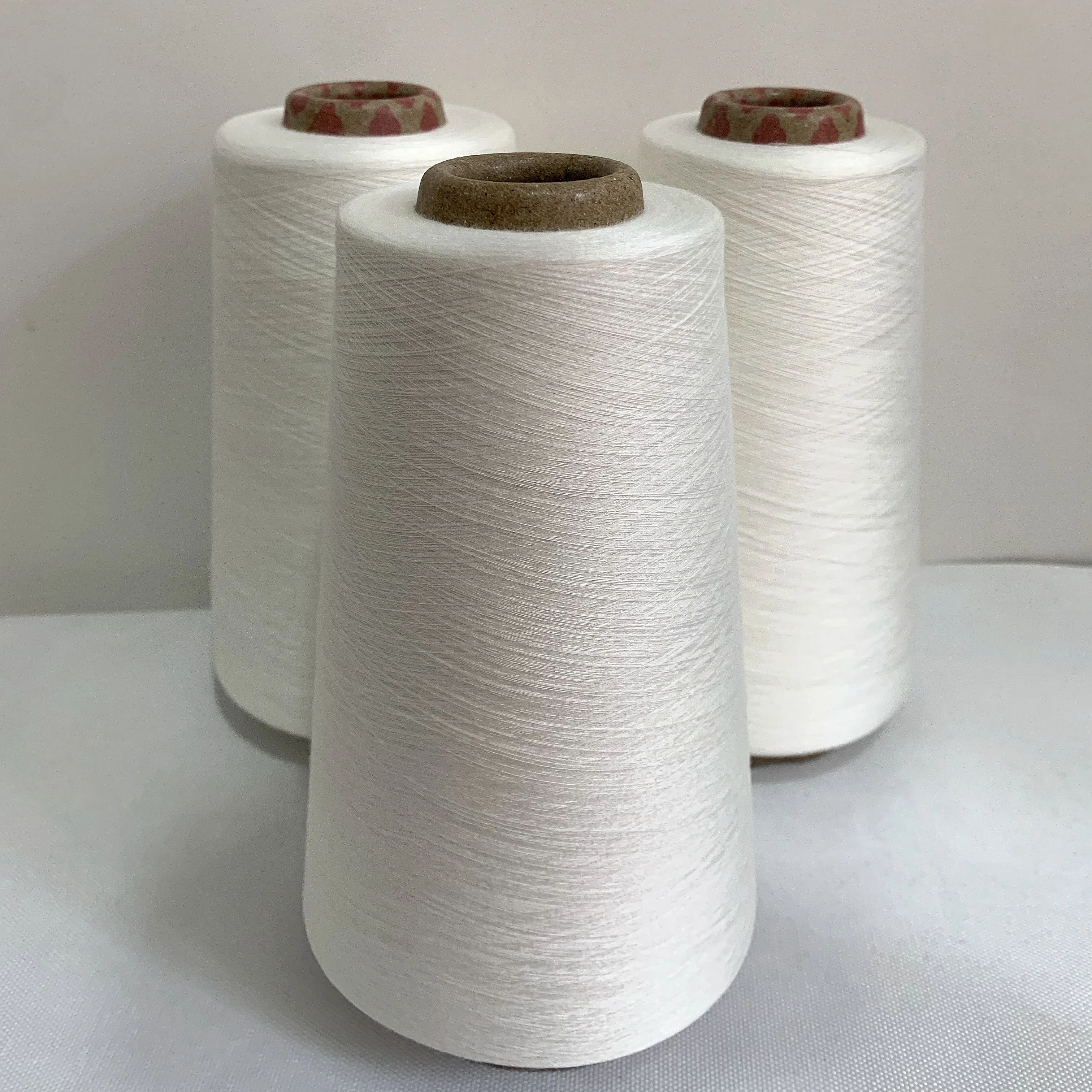 100% Polyester Cotton 65/35 Carded Combed  TC Blended Yarn  Raw White  Ne 24/1 Wax Yarn Auto coned