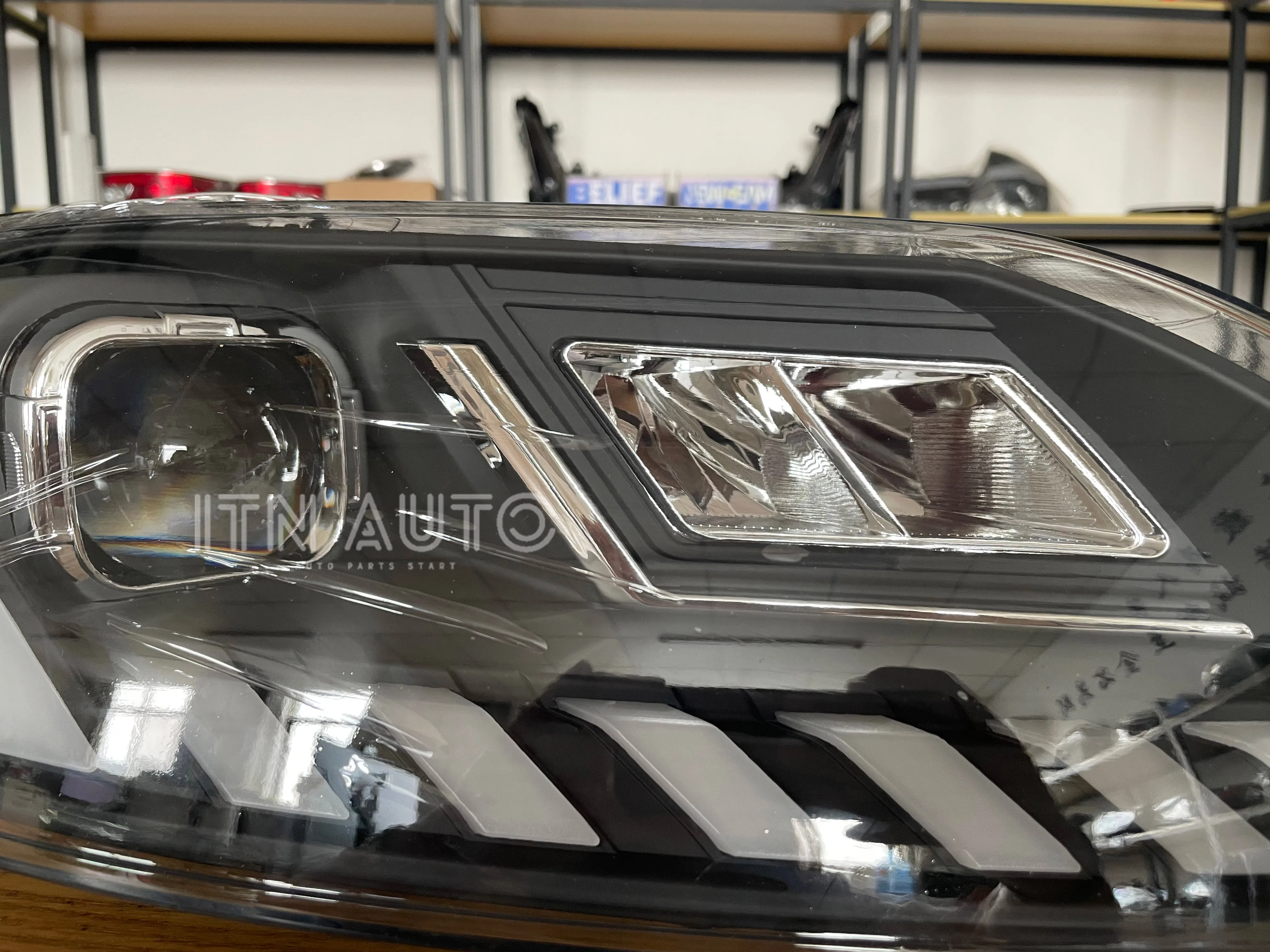 Upgrade full LED dynamic Headlight headlamp For Audi Q7 2006 to 2015 assembly head light head lamp plug and play