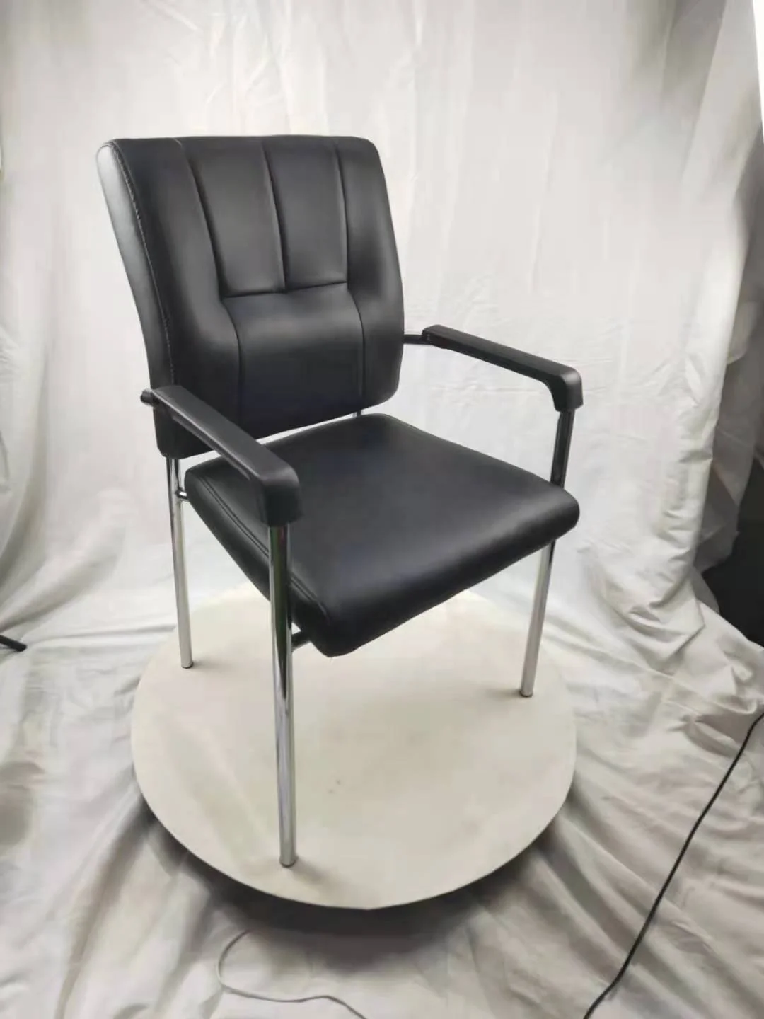 Cheap Black PU leather Visitor Office Guest Chair Conference room chair with armrest Comfortable Executive Chair for sale