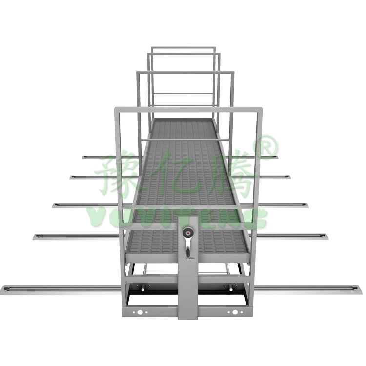 Подвижная вертикальная стойка для гидропонных систем для выращивания растений в помещении