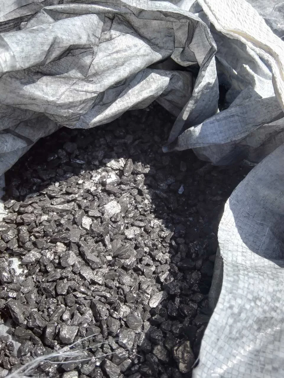 anthracite coal carbon raiser/FD:93%/S0.3%/Ash5.5%/N:0.3%/P0.03%